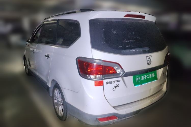 Used Baojun 730 2014 1.5L manual luxury trim 7 seats Rear Left 45 Deg