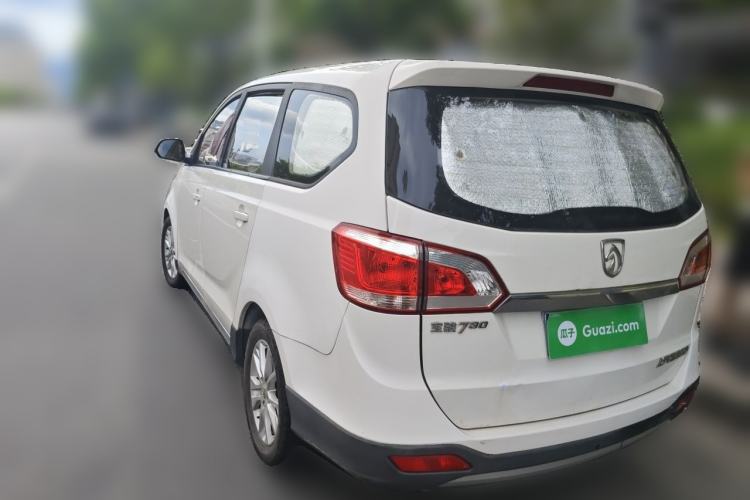 Used Baojun 730 2014 1.5L manual standard trim 7 seats Rear Left 45 Deg