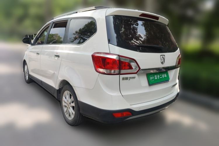 Used Baojun 730 2014 1.5L manual Comfort version 7 seats Rear Left 45 Deg