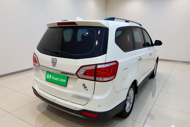 Used Baojun 730 2014 1.5L manual Comfort ESP version 7 seats Rear Right 45 Deg
