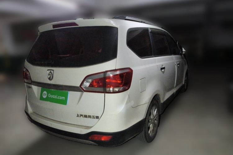 Used Baojun 730 2014 1.5L manual Comfort version 7 seats Rear Right 45 Deg