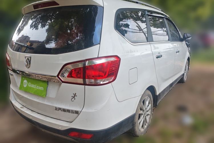 Used Baojun 730 2014 1.5L Manual Luxury Navigation ESP Version 7 Seats Rear Right 45 Deg