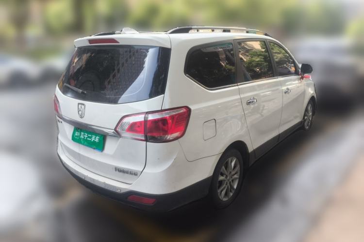 Used Baojun 730 2014 1.5L manual Comfort version 7 seats Rear Right 45 Deg