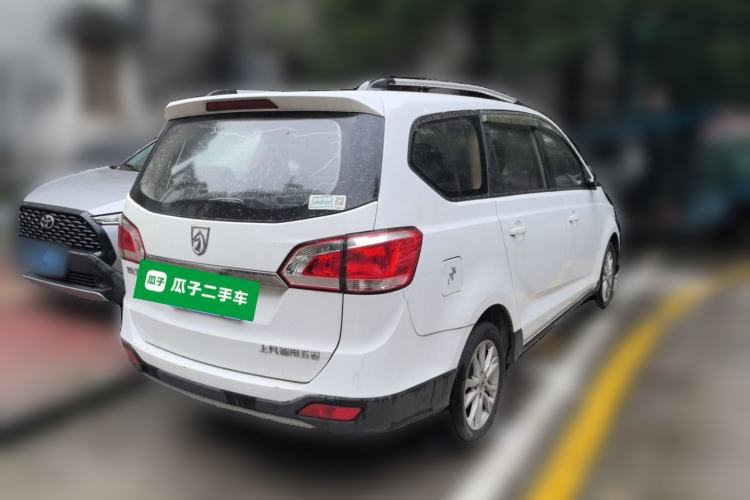 Used Baojun 730 2014 1.5L manual standard trim 7 seats Rear Right 45 Deg