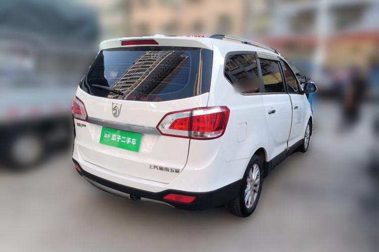 Used Baojun 730 2014 1.5L Manual Luxury Navigation ESP Version 7 Seats Rear Right 45 Deg