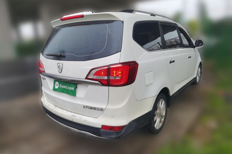 Used Baojun 730 2014 1.5L manual Comfort ESP version 7 seats Rear Right 45 Deg