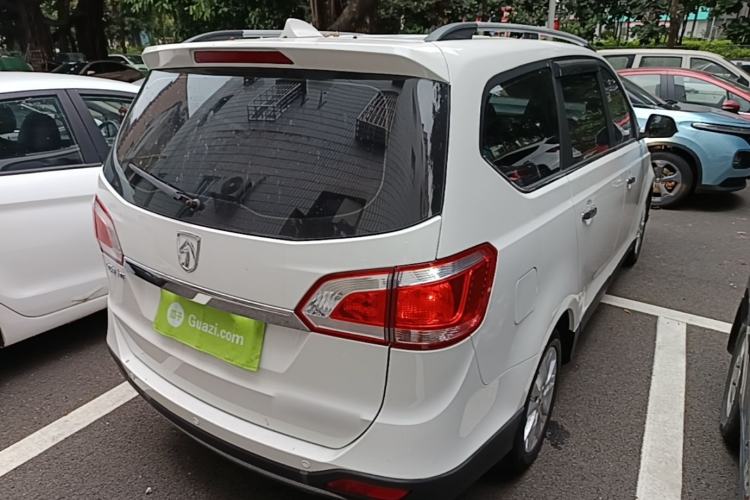 Used Baojun 730 2014 1.5L Manual Luxury Navigation ESP Version 7 Seats Rear Right 45 Deg