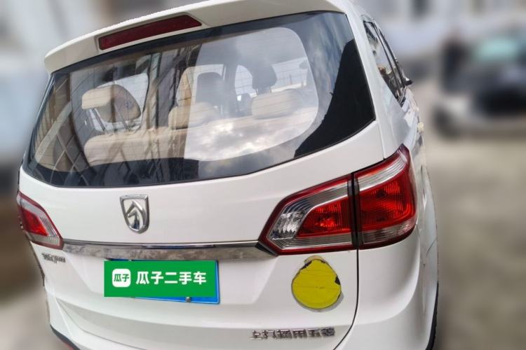 Used Baojun 730 2014 1.5L manual standard trim 7 seats Rear Right 45 Deg