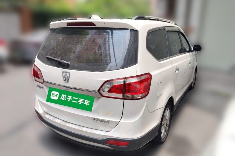 Used Baojun 730 2014 1.5L manual Comfort version 7 seats Rear Right 45 Deg