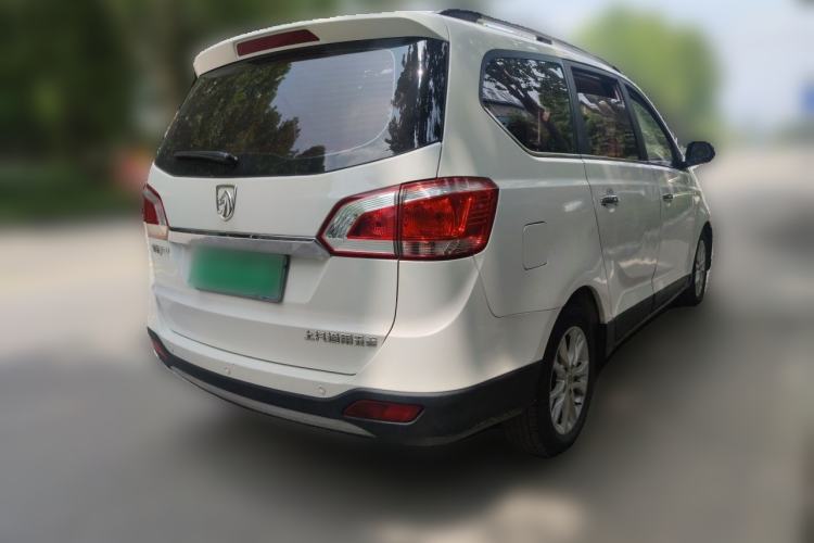 Used Baojun 730 2014 1.5L manual Comfort version 7 seats Rear Right 45 Deg