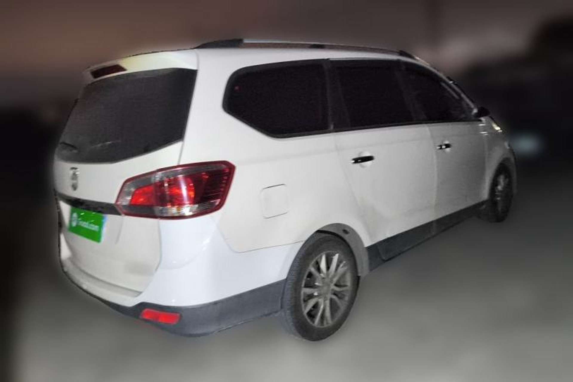 Used Baojun 730 2014 1.5L manual Comfort version 7 seats Rear Right 45 Deg