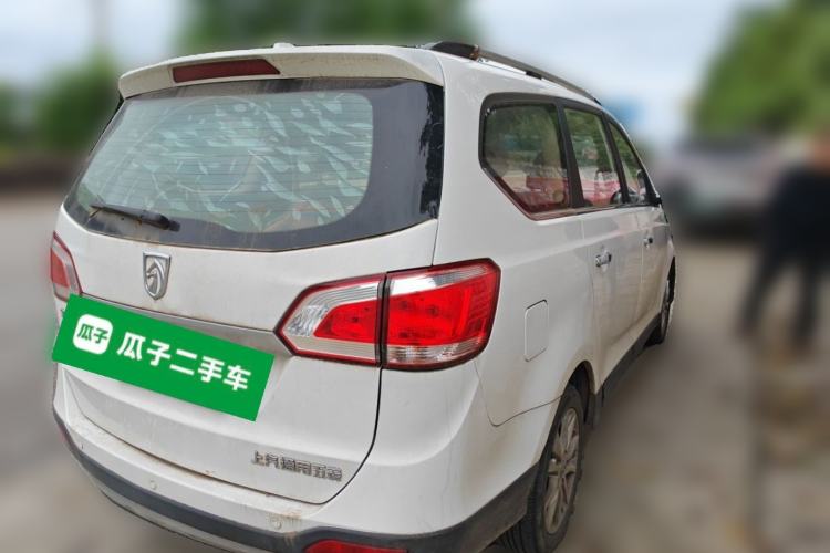 Used Baojun 730 2014 1.5L manual luxury trim 7 seats Rear Right 45 Deg