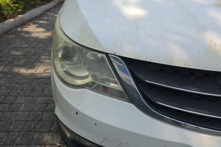 Used Baojun 730 2014 1.5L Manual Luxury Navigation ESP Version 7 Seats Right Front Headlight