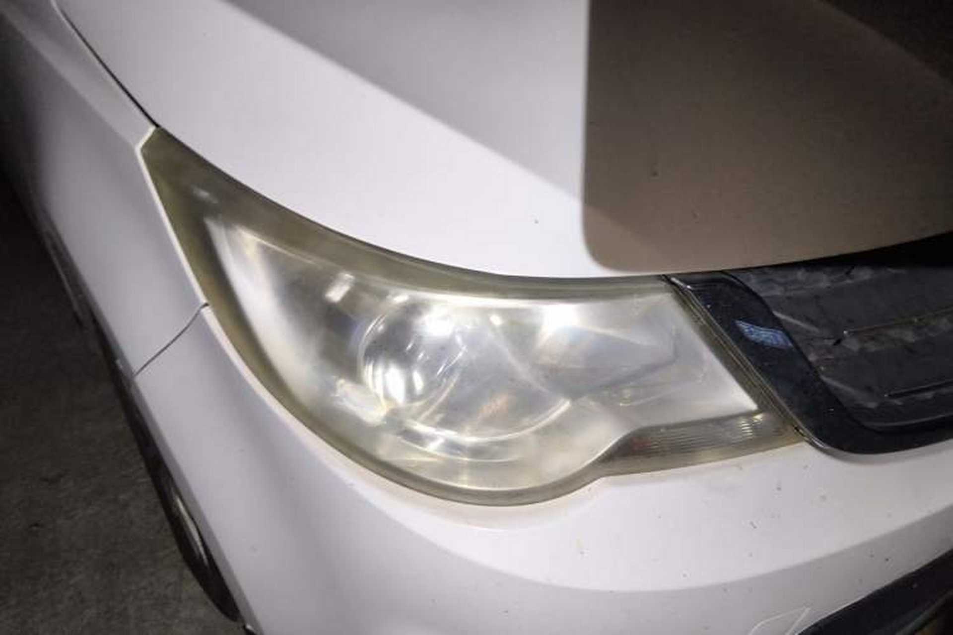 Used Baojun 730 2014 1.5L manual Comfort version 7 seats Right Front Headlight