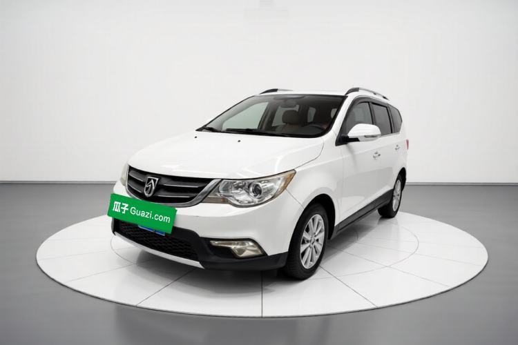 Used Baojun 730 2014 1.5L Manual Luxury Navigation ESP Version 7 Seats Guazi used car, China used car export, Used car for sale, Used Baojun cars, Cheapest cars for sale