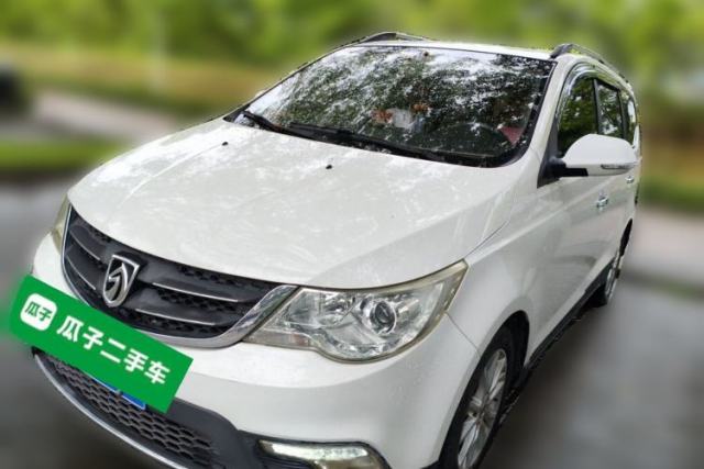 Used Baojun 730 2014 1.5L Manual Luxury Navigation ESP Version 7 Seats