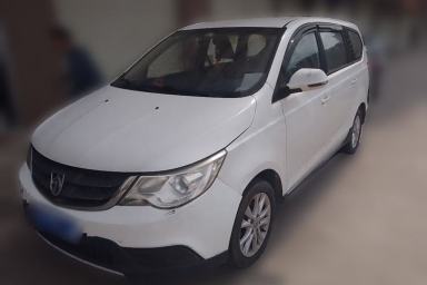 Used Baojun 730 2014 1.5L manual Comfort version 7 seats