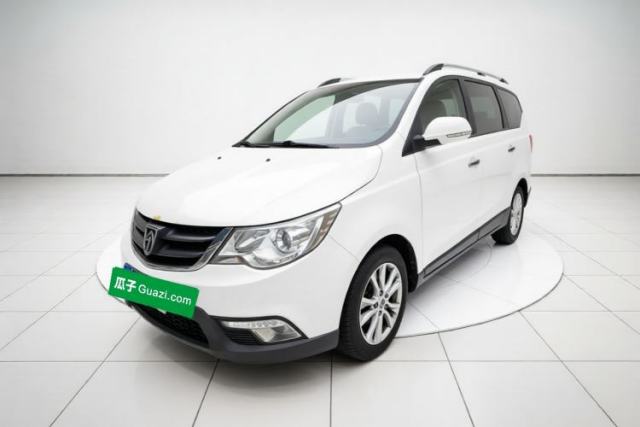 Used Baojun 730 2014 1.5L Manual Luxury Navigation ESP Version 7 Seats