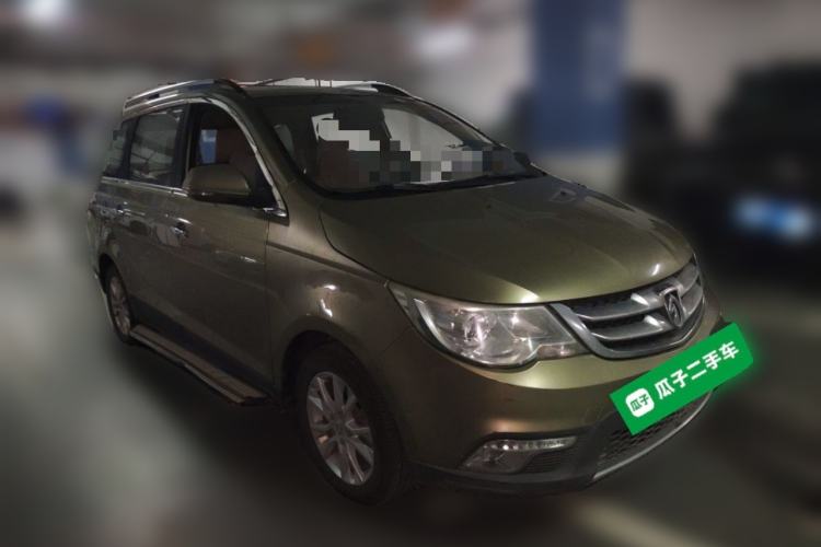 Used Baojun 730 2014 1.5L Manual Luxury Navigation ESP Version 7 Seats Front Right 45 Deg