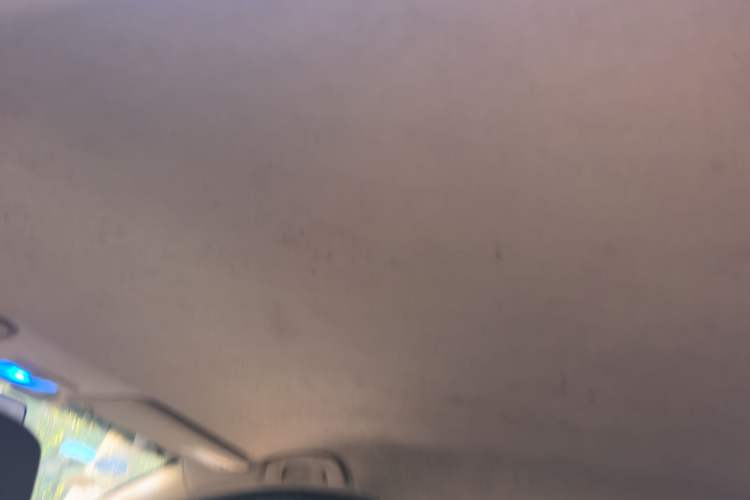 Used Baojun 730 2014 1.5L manual Comfort ESP version 7 seats Headliner