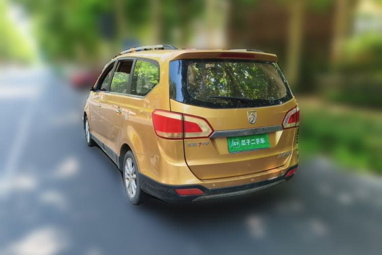Used Baojun 730 2014 1.5L manual Comfort version 7 seats Rear Left 45 Deg