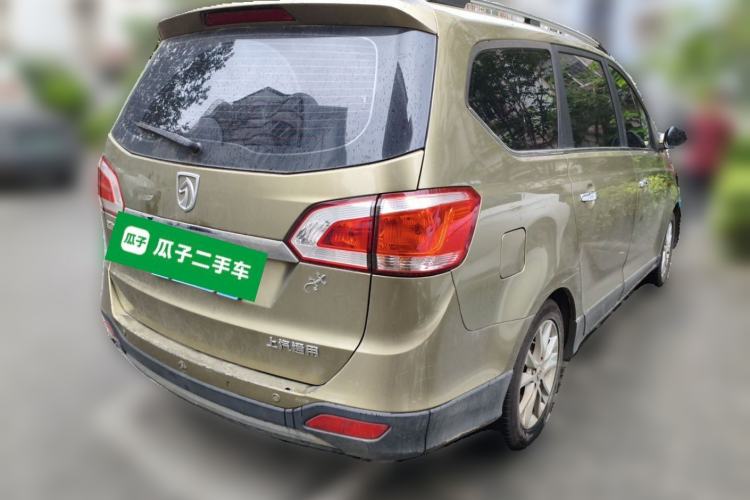 Used Baojun 730 2014 1.5L manual Comfort version 7 seats Rear Right 45 Deg
