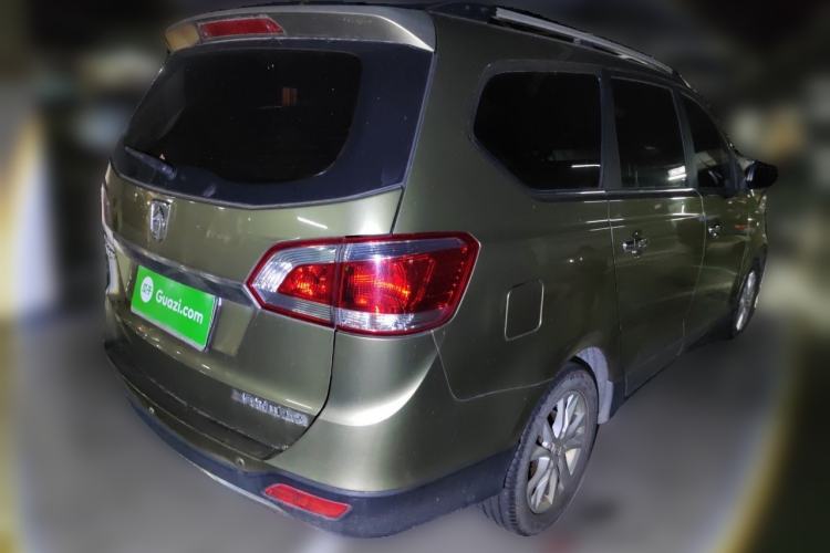 Used Baojun 730 2014 1.5L Manual Luxury Navigation ESP Version 7 Seats Rear Right 45 Deg