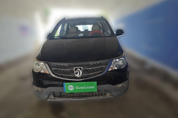 Used Baojun 730 2015 1.8L Manual Comfort ESP Version 7-seater Front