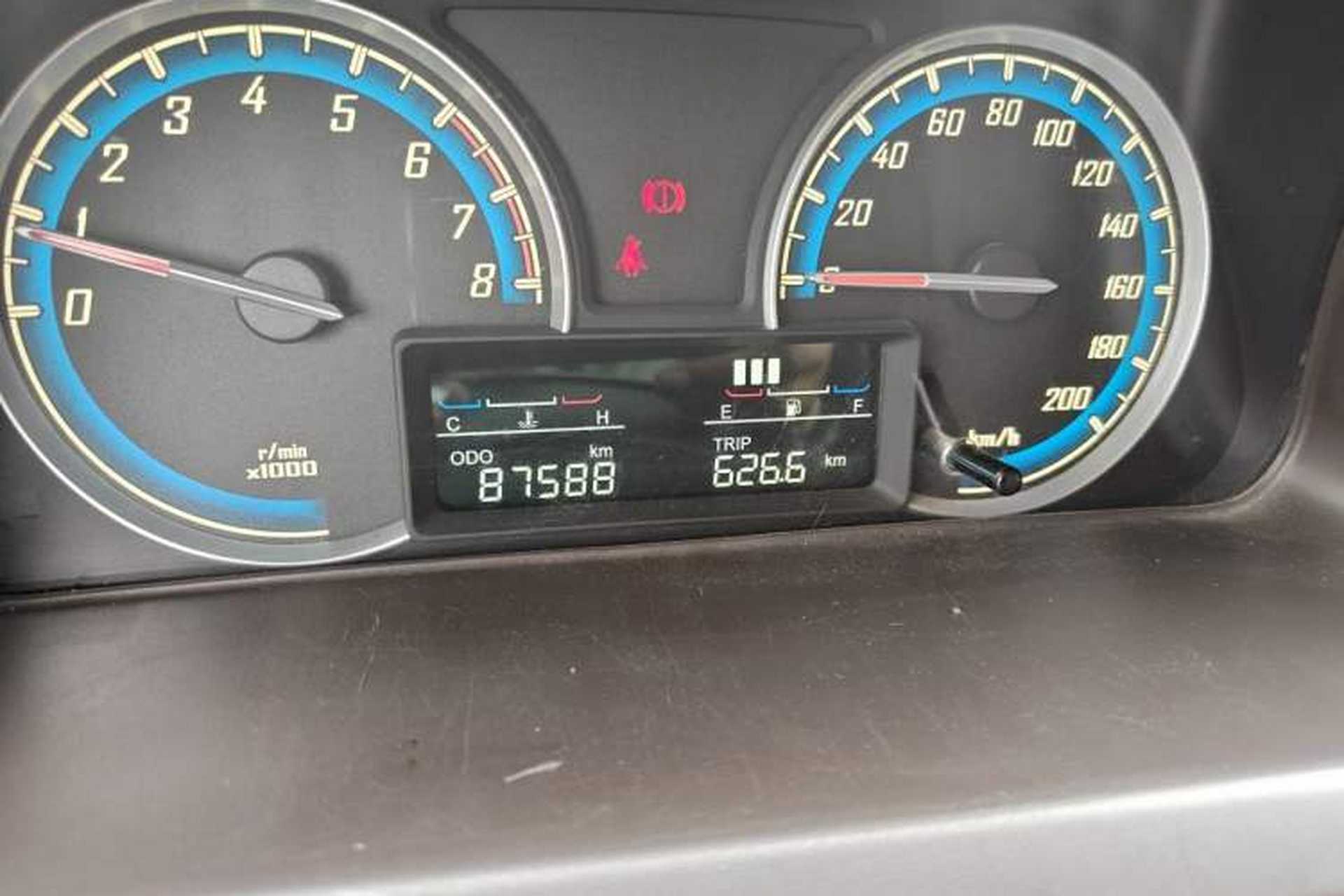 Used Baojun 730 2015 1.8L Manual Luxury Navigation ESP Version 7-seater Instrument Cluster