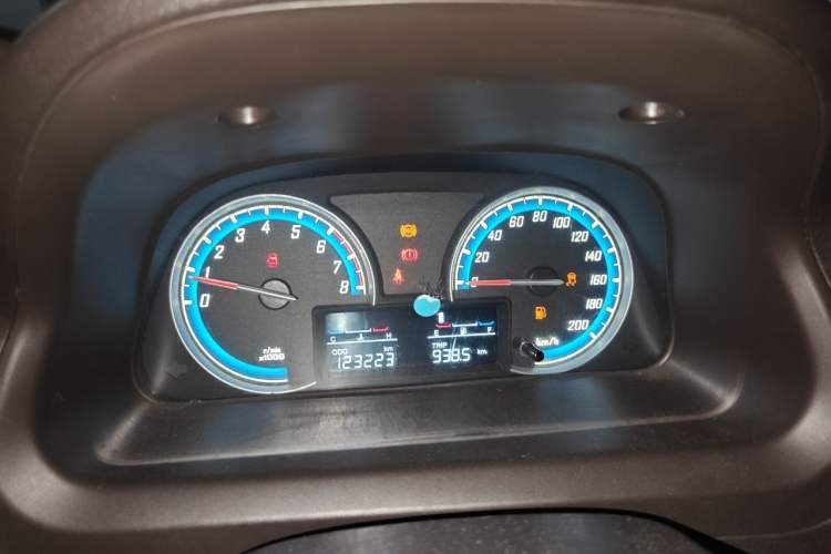 Used Baojun 730 2015 1.8L Manual Comfort ESP Version 7-seater Instrument Cluster