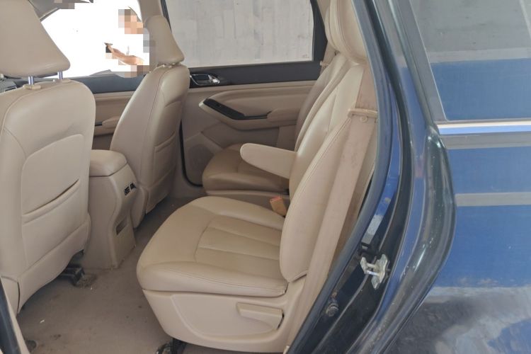 Used Baojun 730 2015 1.8L Manual Comfort ESP Version 7-seater Left Rear Seat