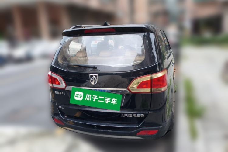 Used Baojun 730 2015 1.8L Manual Luxury Navigation ESP Version 7-seater Rear