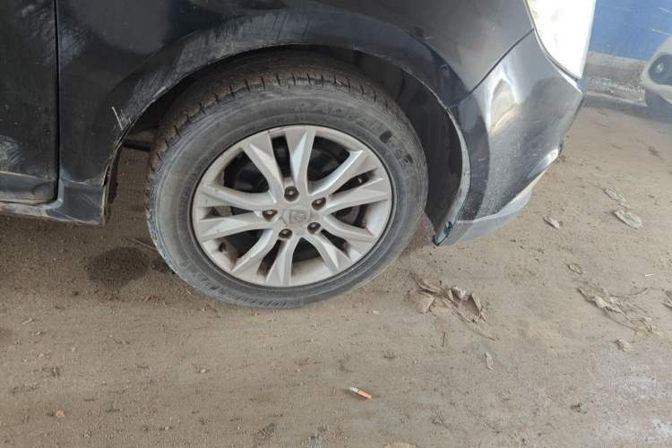 Used Baojun 730 2015 1.8L Manual Comfort ESP Version 7-seater Right Front Wheel Hub