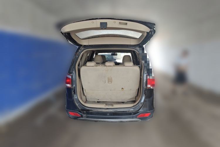 Used Baojun 730 2015 1.8L Manual Comfort ESP Version 7-seater Trunk