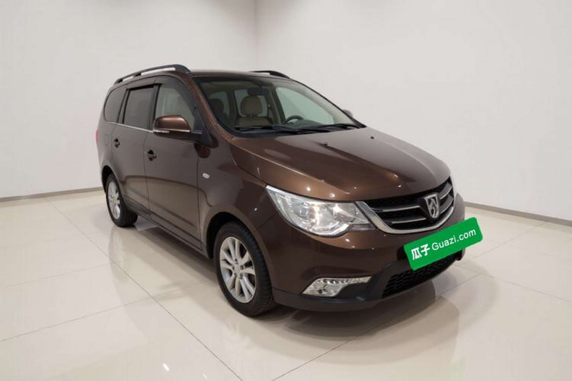 Used Baojun 730 2015 1.8L Manual Luxury Navigation ESP Version 7-seater Exterior 2