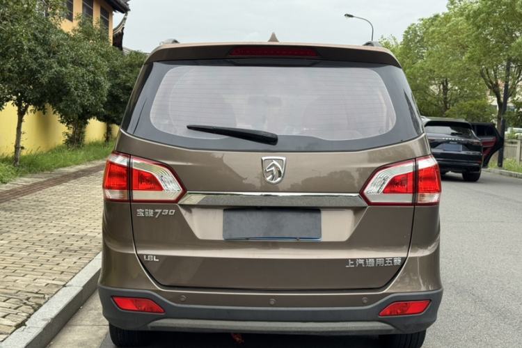 Used Baojun 730 2015 1.8L Manual Luxury Navigation ESP Version 7-seater Exterior 5
