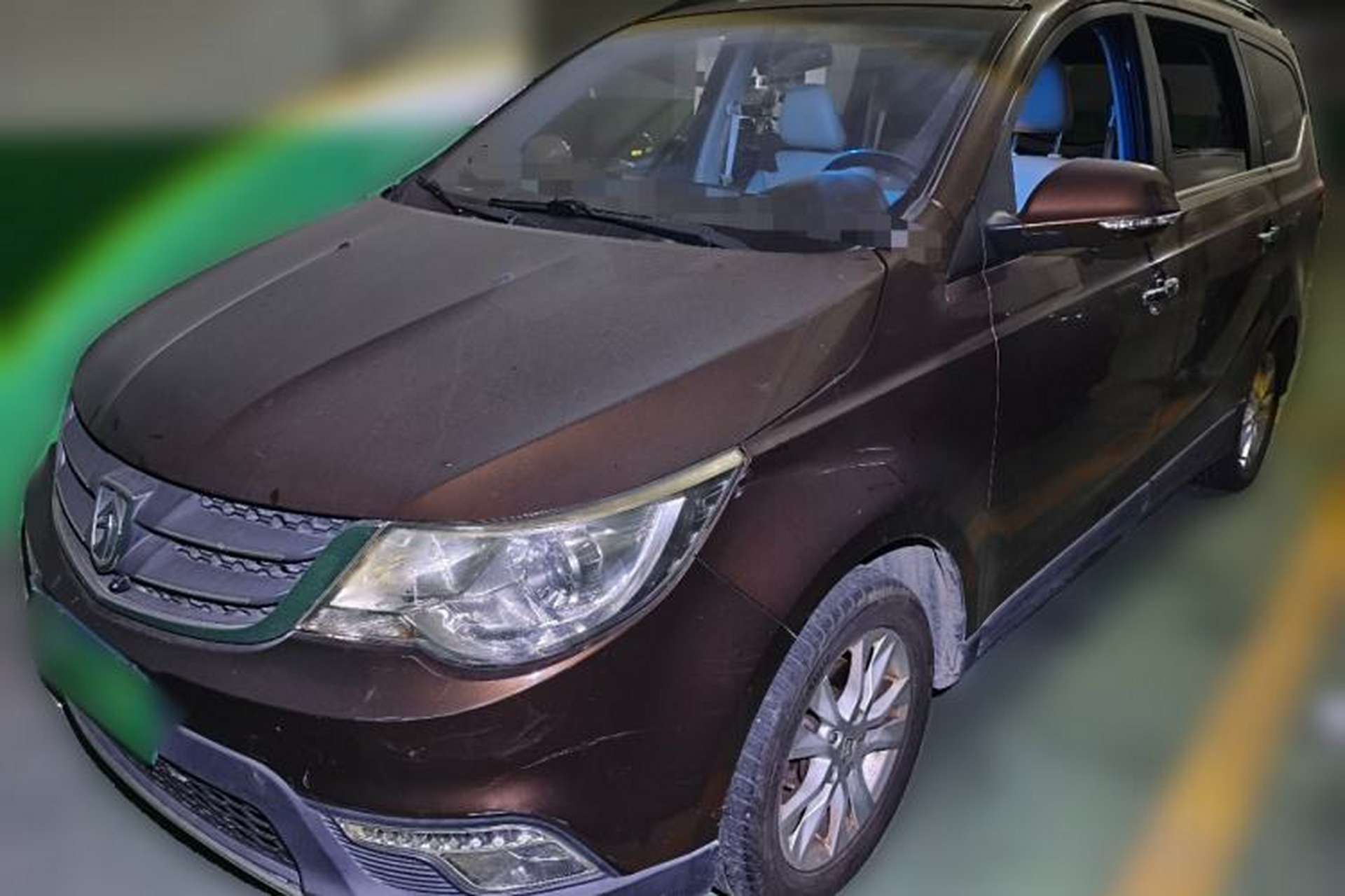 Used Baojun 730 2015 1.8L Manual Comfort ESP Version 7-seater Front Left 45 Deg