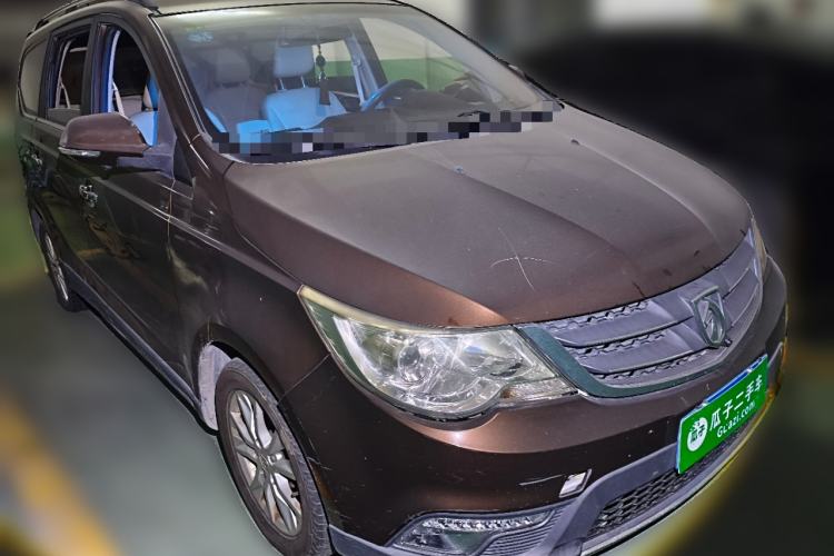 Used Baojun 730 2015 1.8L Manual Comfort ESP Version 7-seater Front Right 45 Deg