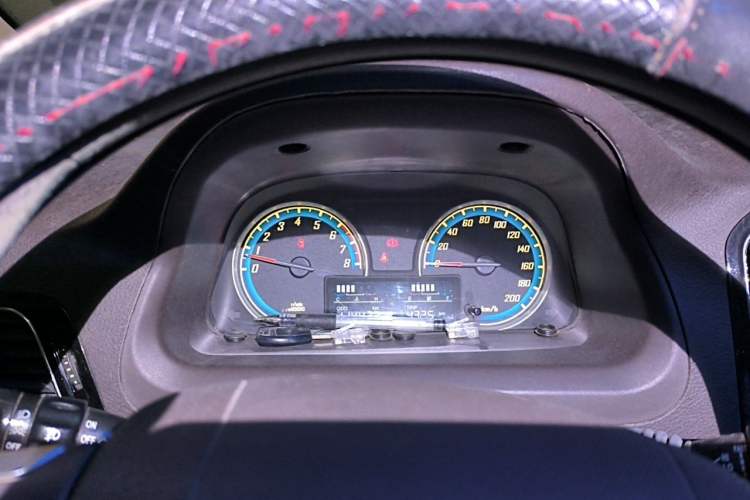 Used Baojun 730 2015 1.8L Manual Comfort ESP Version 7-seater Instrument Cluster