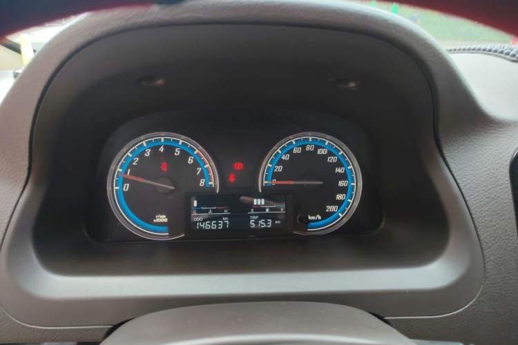Used Baojun 730 2015 1.8L Manual Luxury Navigation ESP Version 7-seater Instrument Cluster
