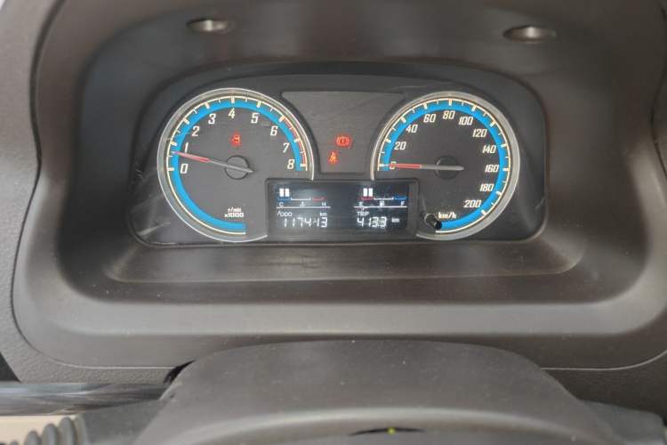 Used Baojun 730 2015 1.8L Manual Comfort ESP Version 7-seater Instrument Cluster