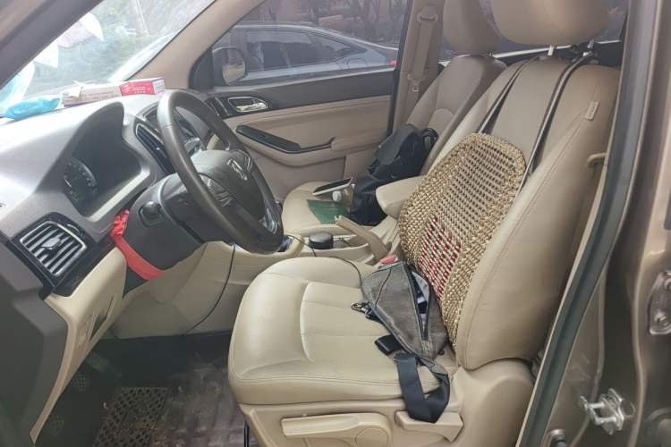 Used Baojun 730 2015 1.8L Manual Comfort ESP Version 7-seater Left Front Seat