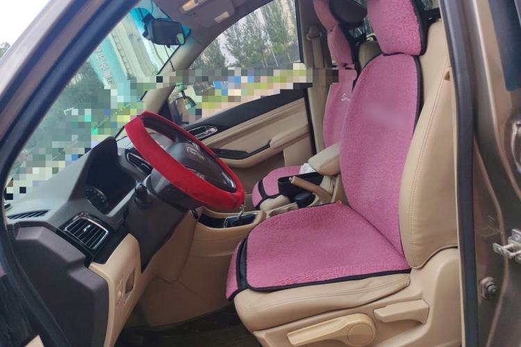 Used Baojun 730 2015 1.8L Manual Luxury Navigation ESP Version 7-seater Left Front Seat