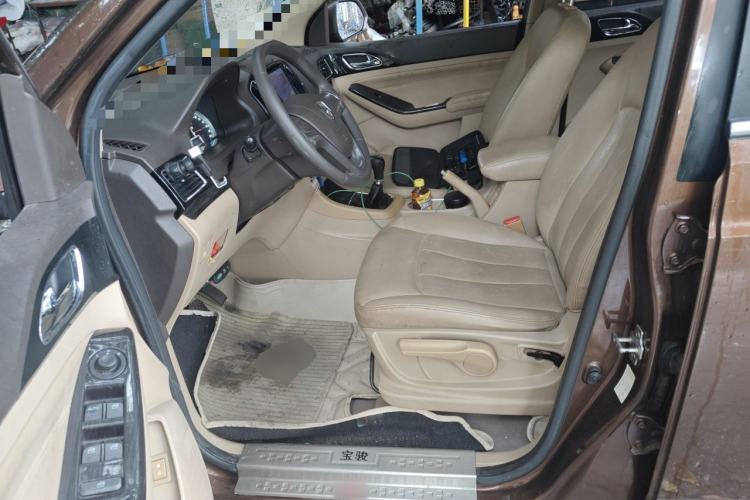 Used Baojun 730 2015 1.8L Manual Comfort ESP Version 7-seater Left Front Seat