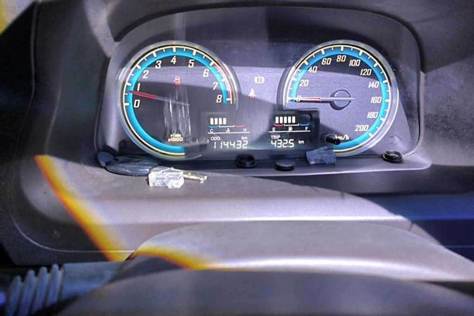 Used Baojun 730 2015 1.8L Manual Comfort ESP Version 7-seater Odometer Close Up