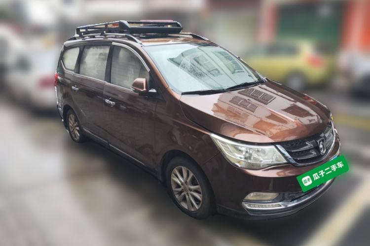 Used Baojun 730 2015 1.8L Manual Luxury Navigation ESP Version 7-seater Front Right 45 Deg