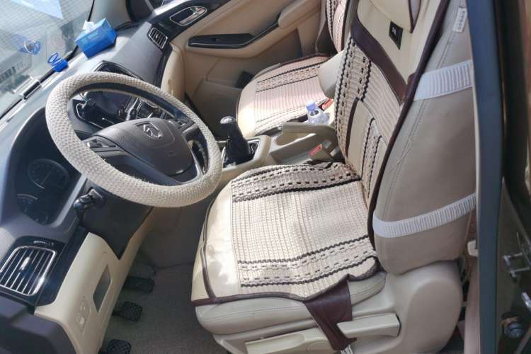 Used Baojun 730 2015 1.8L Manual Luxury Navigation ESP Version 7-seater Left Front Seat