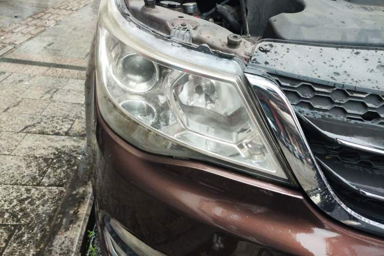 Used Baojun 730 2015 1.8L Manual Luxury Navigation ESP Version 7-seater Right Front Headlight