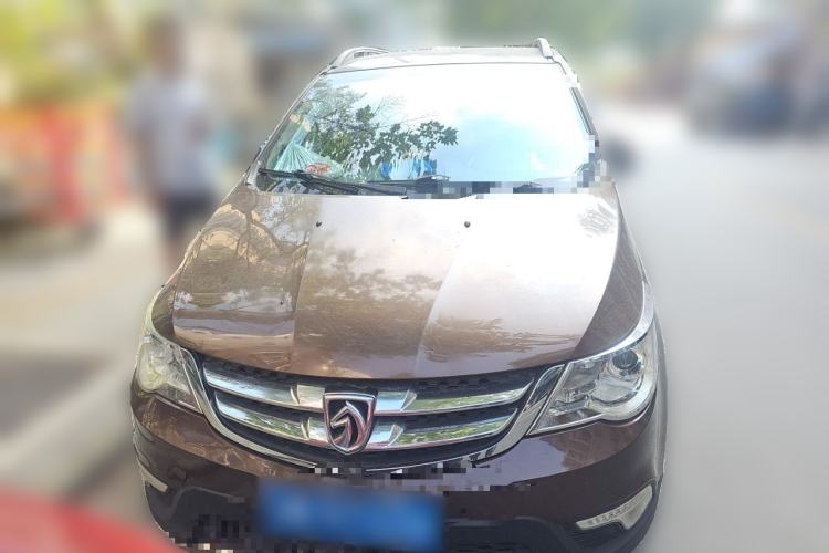 Used Baojun 730 2015 1.8L Manual Comfort ESP Version 7-seater Front
