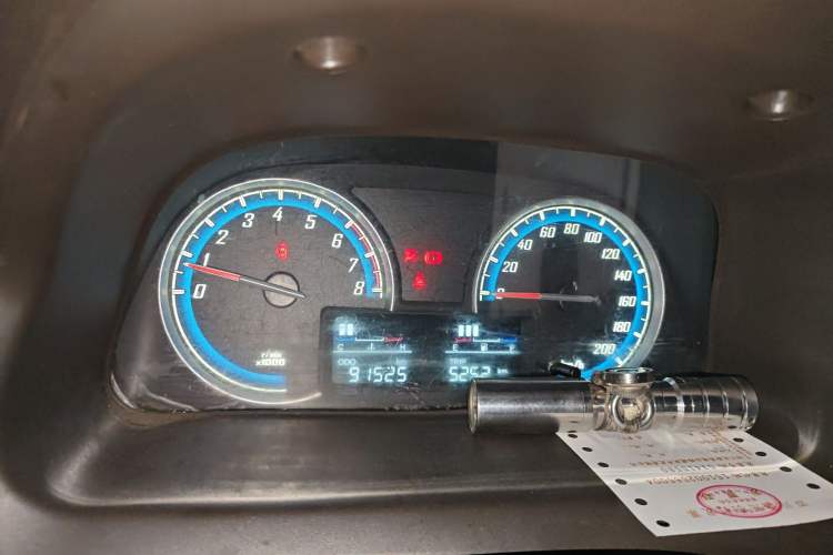 Used Baojun 730 2015 1.8L Manual Luxury Navigation ESP Version 7-seater Instrument Cluster